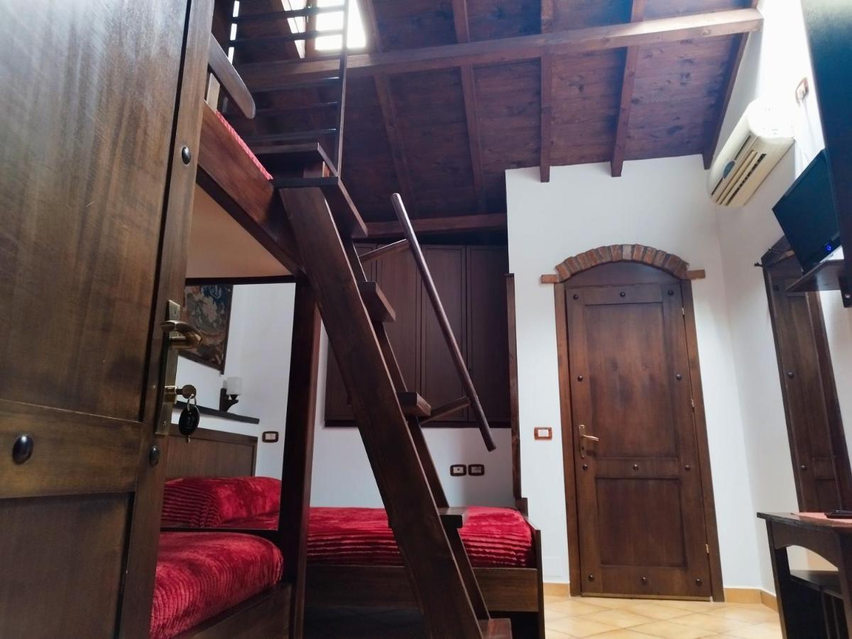 Guva Mangalem Restaurant Hotel 3*