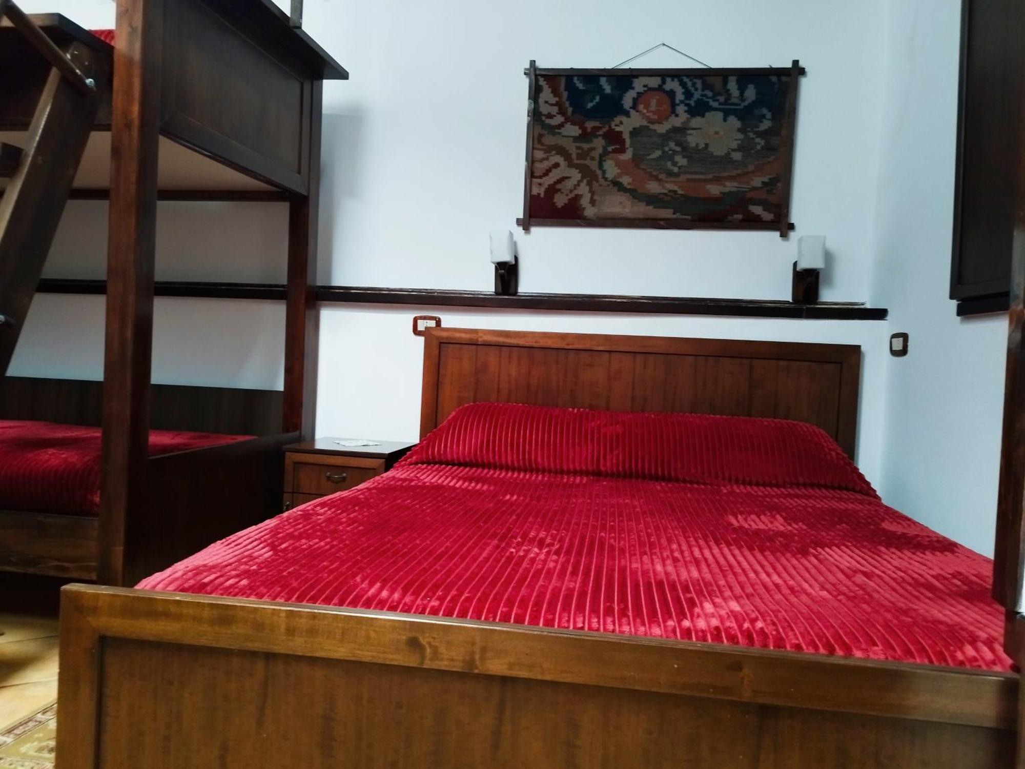 Guva Mangalem Restaurant 3* Berat